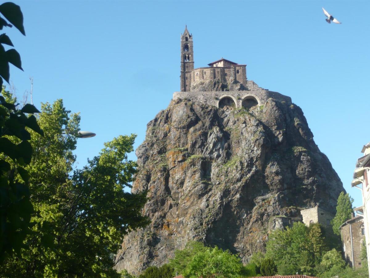 Apartament Le Petit St Clair Le Puy-en-Velay Zewnętrze zdjęcie